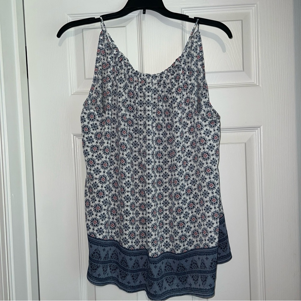 Adorable Ann Taylor Factory Summer Top Small